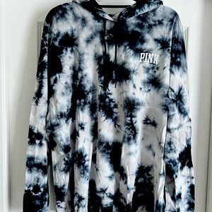 Victoria’s Secret Pink Varsity Long Sleeve Pullover Tee Size XXL